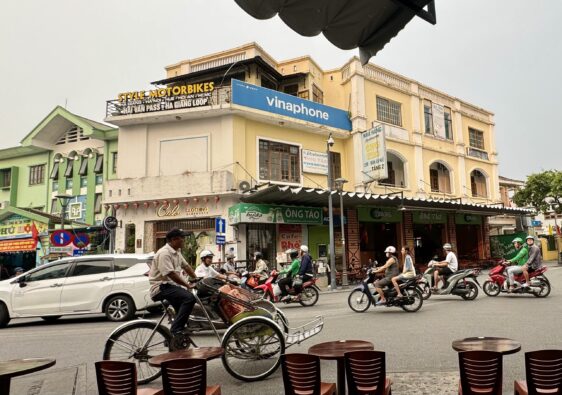 Kreuzung in Hue