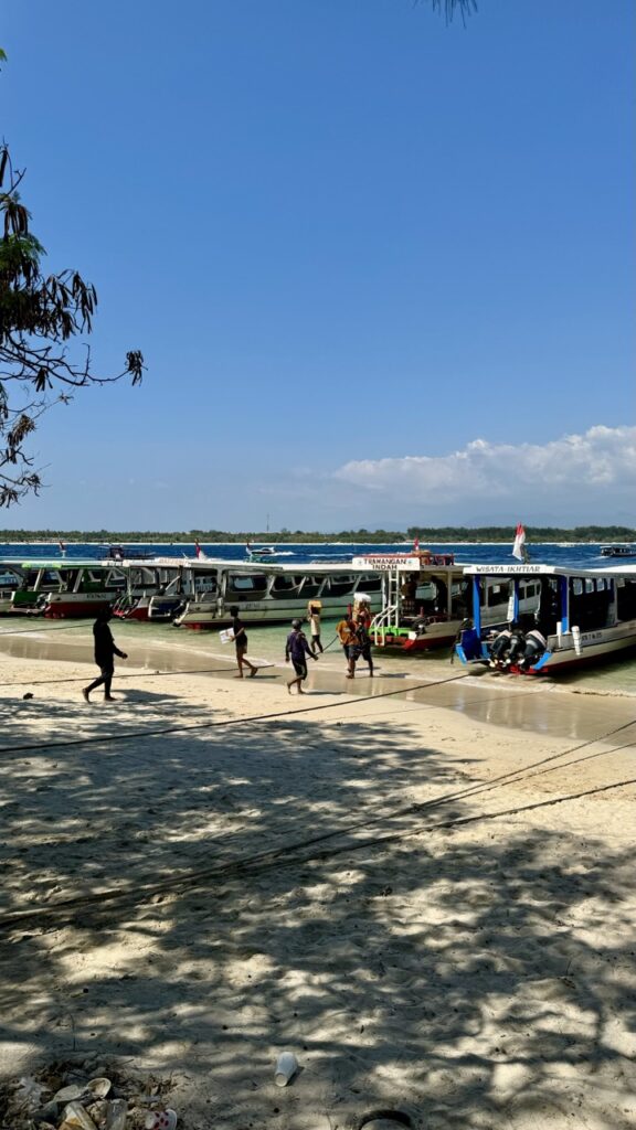 public pier gili trawangan