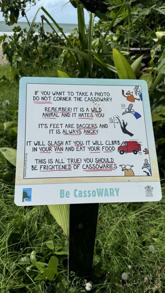 Warnschild  be cassowary