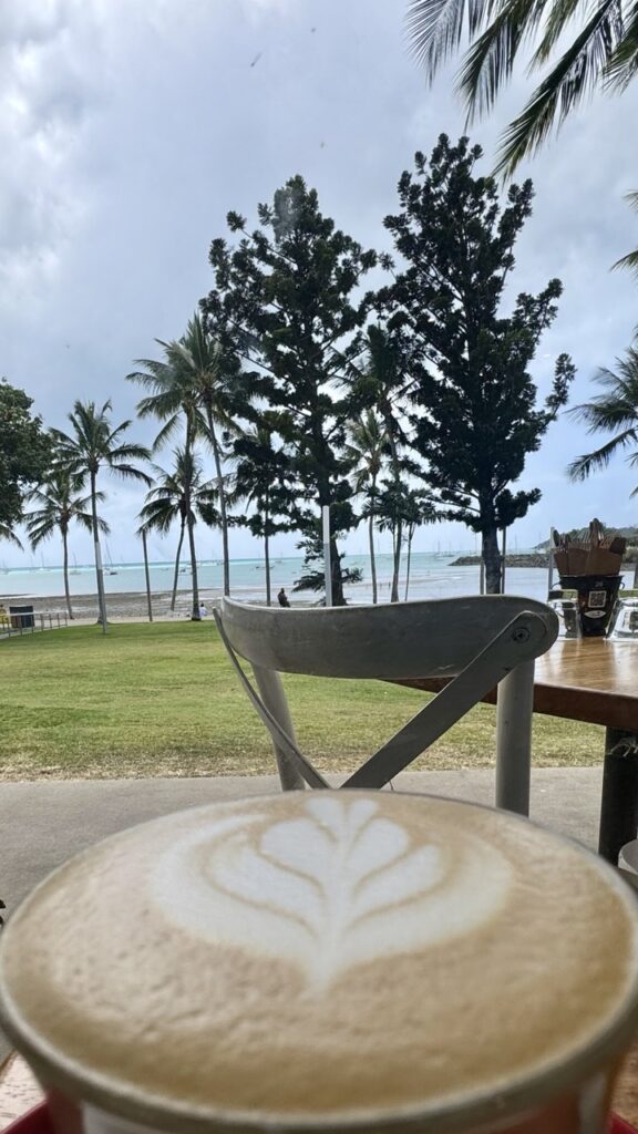 cafe airlie beach