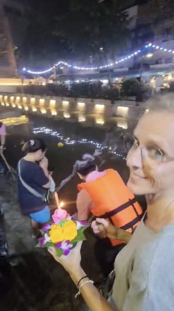 claudia mit gesteck für wasserfest